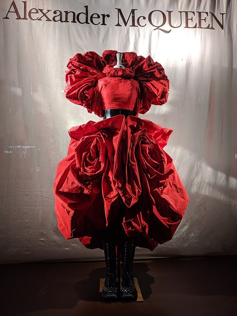 Adele Wears Alexander McQueen Dress to Kate Bock's Wedding | POPSUGAR  Fashion