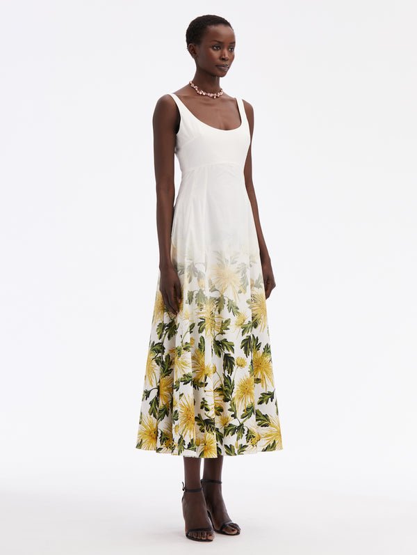 Sleeveless Scoop Neck Chrysanthemum Fade Maxi Dress