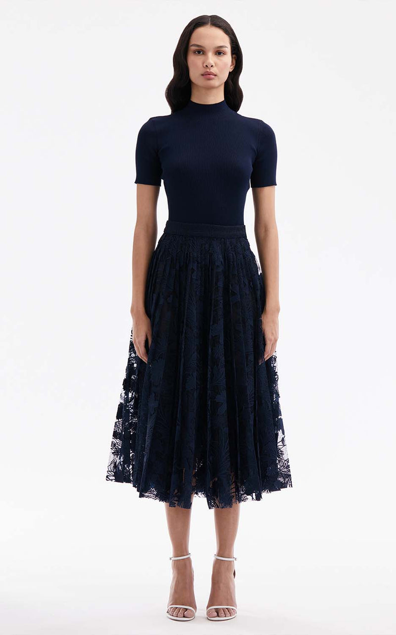 Marbled Carnation Guipuire Lace Pleated Skirt